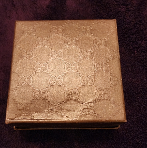 Authentic Gucci Square Gift Box - Brown - Picture 3 of 6
